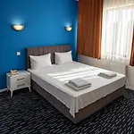 Hotel Ani Park