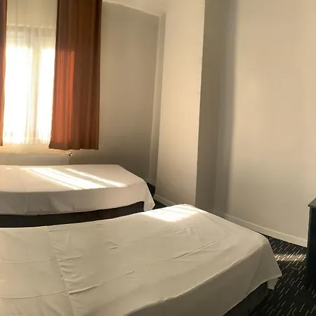 Ani Park Hotel